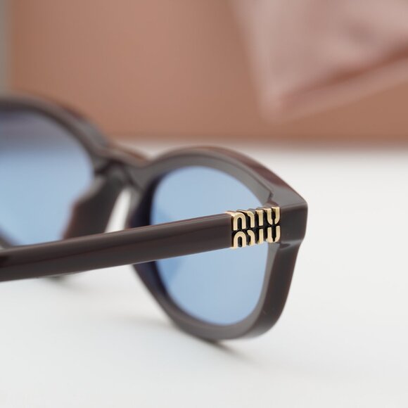 Miu Miu MUA06S 22C60O Rectangle Sunglasses – Moka \\Light Blue main image 5